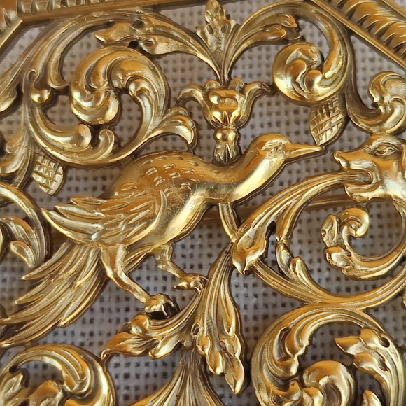 Rare Vintage Williamsburg Hidden Dog Face Brooch - Picture 3 of 6